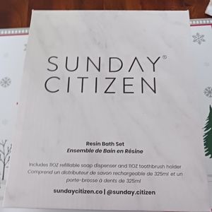 Sunday Citizen Resin Bath Set